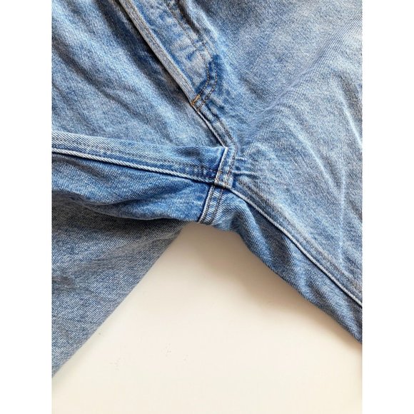 Aritzia DENIM FORUM Joni High Rise 90's Loose Bermuda Denim Shorts, Size 27 - Picture 4 of 16